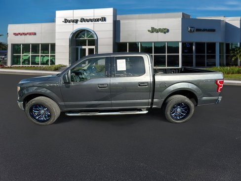Used 2020 Ford F150 XLT image 4