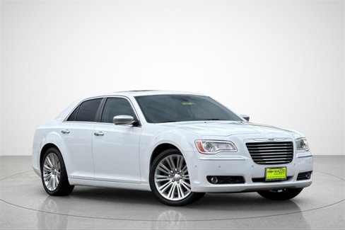 Used 2013 Chrysler 300 C Luxury Series w/ Beats Audio Group image 2