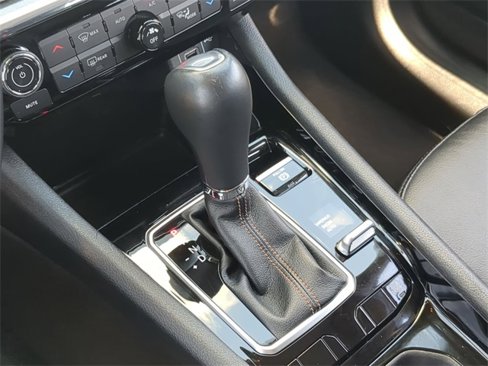 Used 2022 Jeep Compass Limited image 29