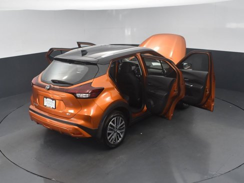 Used 2023 Nissan Kicks SV image 24
