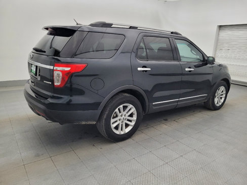 Used 2015 Ford Explorer XLT w/ Equipment Group 202A image 10