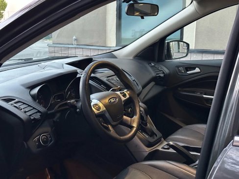 Used 2016 Ford Escape SE w/ SE Chrome Package image 15
