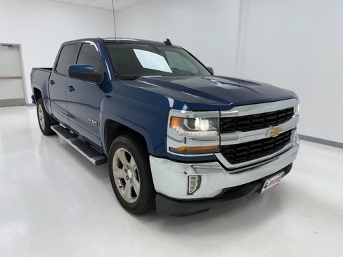 Used 2016 Chevrolet Silverado 1500 LT w/ Texas Edition image 2