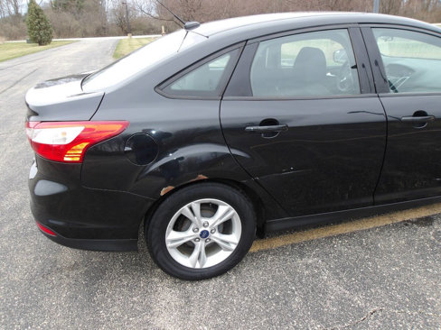 Used 2014 Ford Focus SE image 32