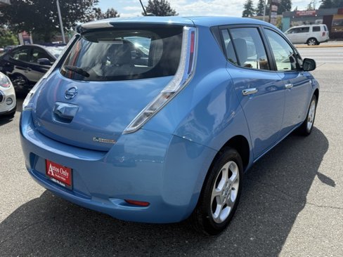 Used 2011 Nissan Leaf SL image 4
