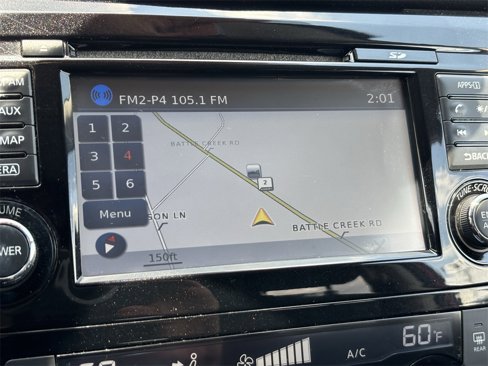 Used 2016 Nissan Rogue SV image 27