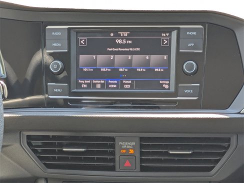 Used 2023 Volkswagen Jetta S image 15
