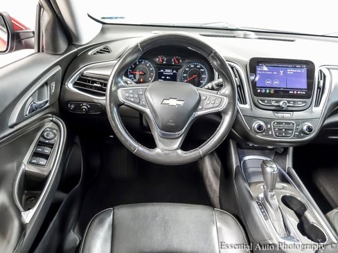 Used 2020 Chevrolet Malibu LT w/ Leather Package image 13