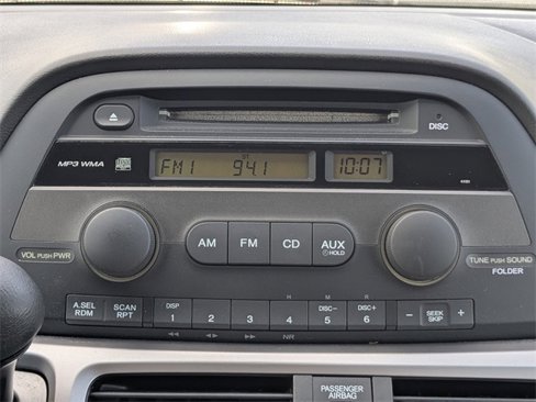 Used 2010 Honda Odyssey LX image 20