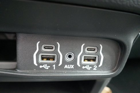 New 2025 Chrysler Voyager LX image 21