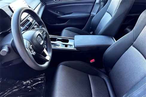 Used 2021 Honda Accord LX image 8