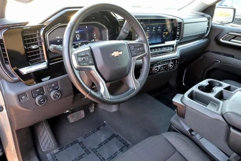 Used 2023 Chevrolet Silverado 1500 LT w/ Protection Package image 17