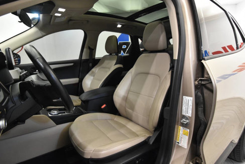 Used 2020 Ford Escape SEL image 11