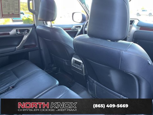 Used 2016 Lexus GX 460 image 27