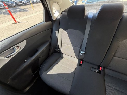 Used 2024 Kia Forte LXS image 39