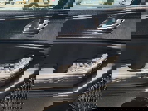 New 2025 Jeep Grand Cherokee L Altitude image 23