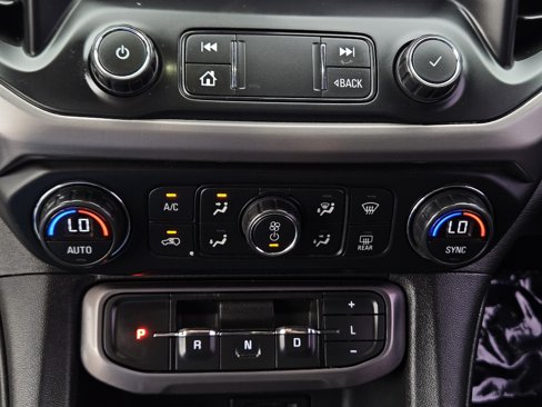 Used 2021 GMC Acadia AT4 w/ Technology Package image 21