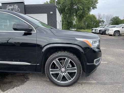 Used 2018 GMC Acadia Denali w/ Technology Package image 2