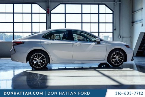 Used 2023 Toyota Camry SE image 27