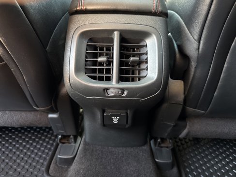 Used 2015 Jeep Cherokee Trailhawk w/ Comfort/Convenience Group image 22