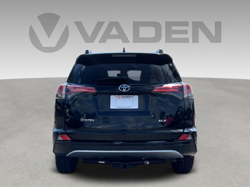 Used 2018 Toyota RAV4 XLE w/ Plus Extra Value Package image 21