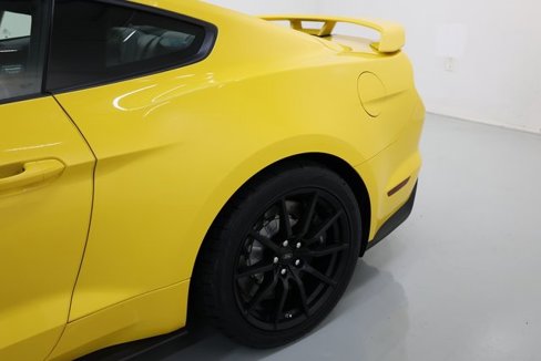 Used 2016 Ford Mustang Shelby GT350 w/ Technology Package image 57