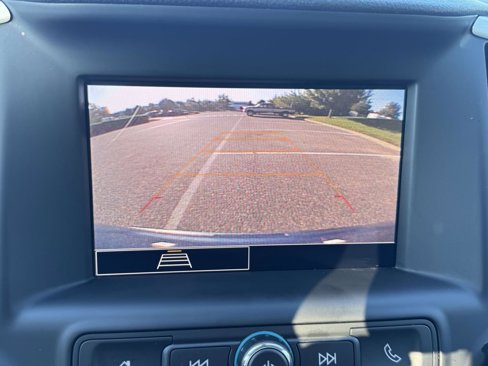 Used 2024 GMC Terrain SLE image 21