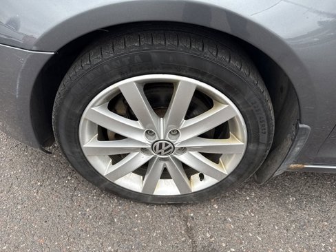 Used 2014 Volkswagen Jetta TDI image 10