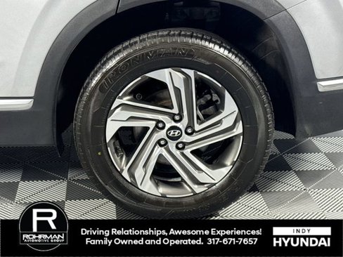 Used 2023 Hyundai Santa Fe SEL w/ Premium Package image 9