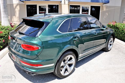 Used 2022 Bentley Bentayga image 16