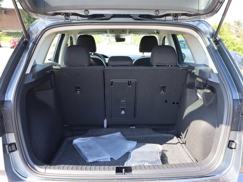 New 2025 Volkswagen Taos S image 10