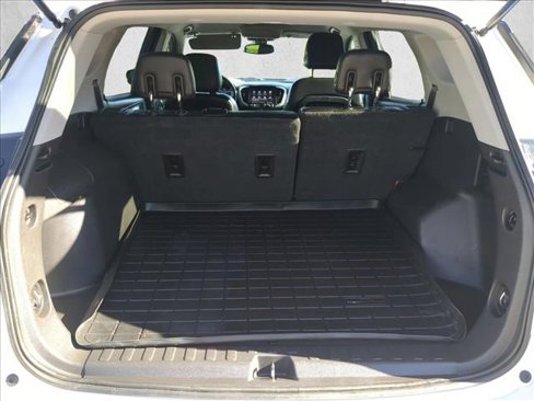 Used 2020 GMC Terrain SLT image 6