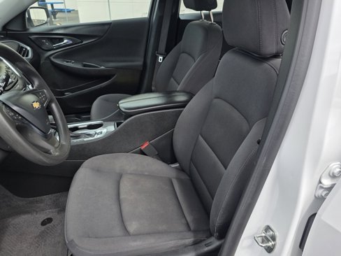 Used 2023 Chevrolet Malibu LT image 18