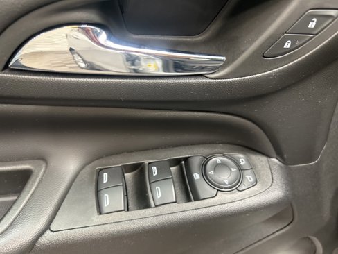 Used 2022 Chevrolet Equinox LT image 19