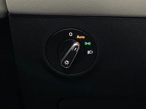 New 2025 Volkswagen Taos S image 13