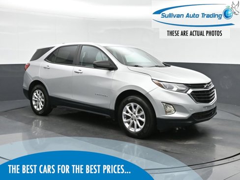 Used 2020 Chevrolet Equinox LS w/ LS Convenience Package image 1