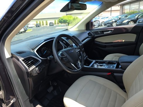 Used 2019 Ford Edge SEL image 15
