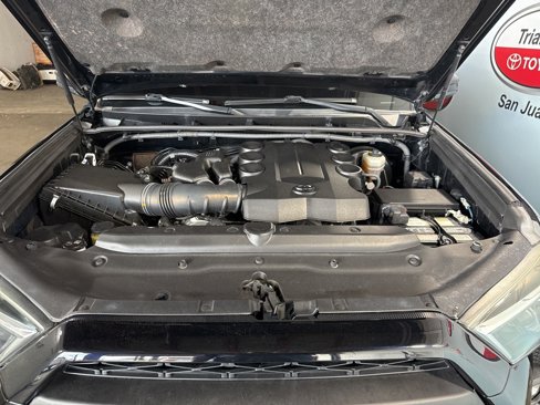 Used 2020 Toyota 4Runner SR5 image 46