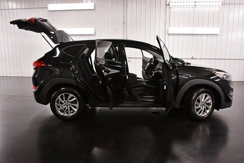 Used 2018 Hyundai Tucson SE image 30