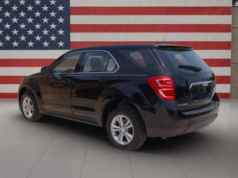 Used 2017 Chevrolet Equinox LS image 4