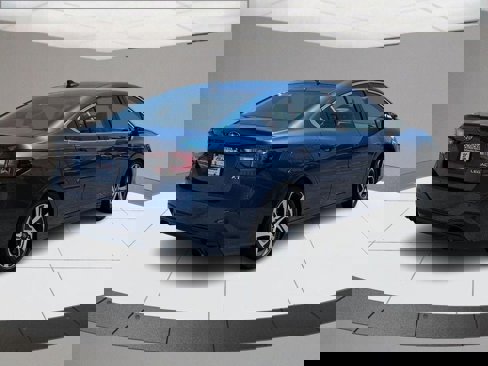 Used 2022 Subaru Legacy Limited XT image 3
