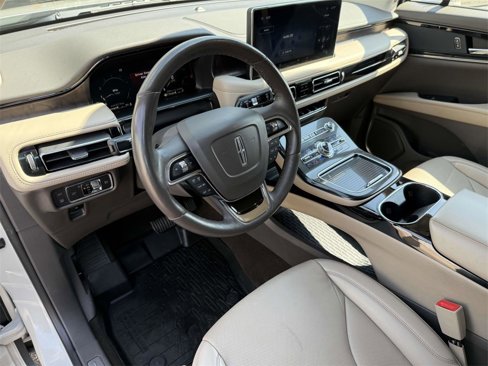Used 2022 Lincoln Nautilus Reserve image 19