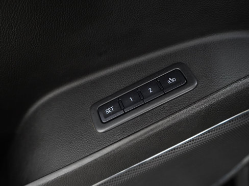 Used 2016 Chevrolet Tahoe LT w/ Luxury Package image 25