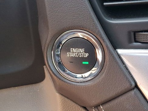 Used 2018 Chevrolet Tahoe LT image 26
