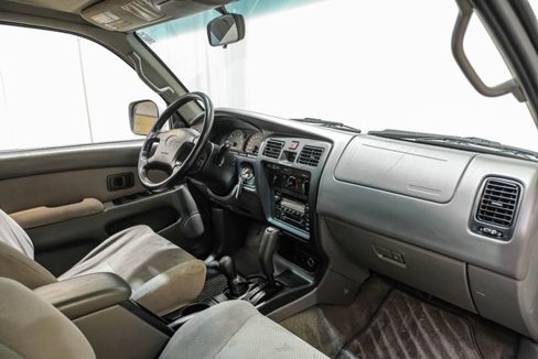 Used 2002 Toyota 4Runner SR5 image 17