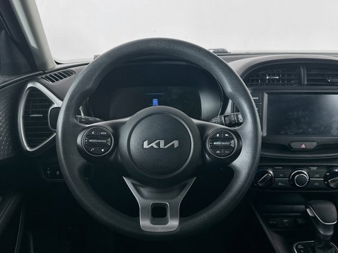Used 2024 Kia Soul LX w/ Option Group 015 image 18