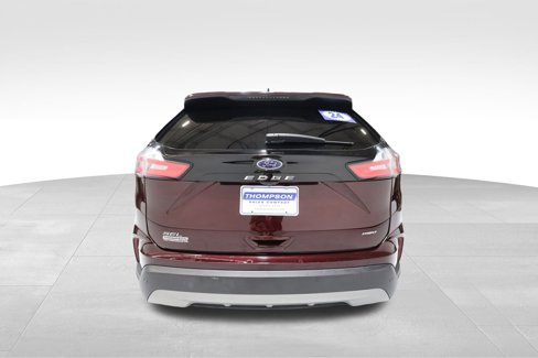 Used 2024 Ford Edge SEL image 3