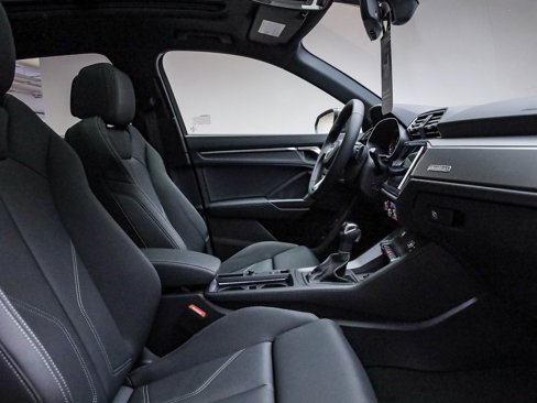 New 2025 Audi Q3 2.0T Premium image 19