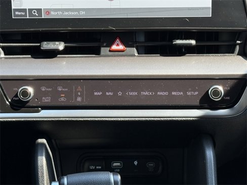 Used 2023 Kia Sportage EX image 26