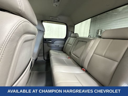Used 2013 Chevrolet Silverado 1500 LTZ w/ LTZ White Diamond Edition image 34
